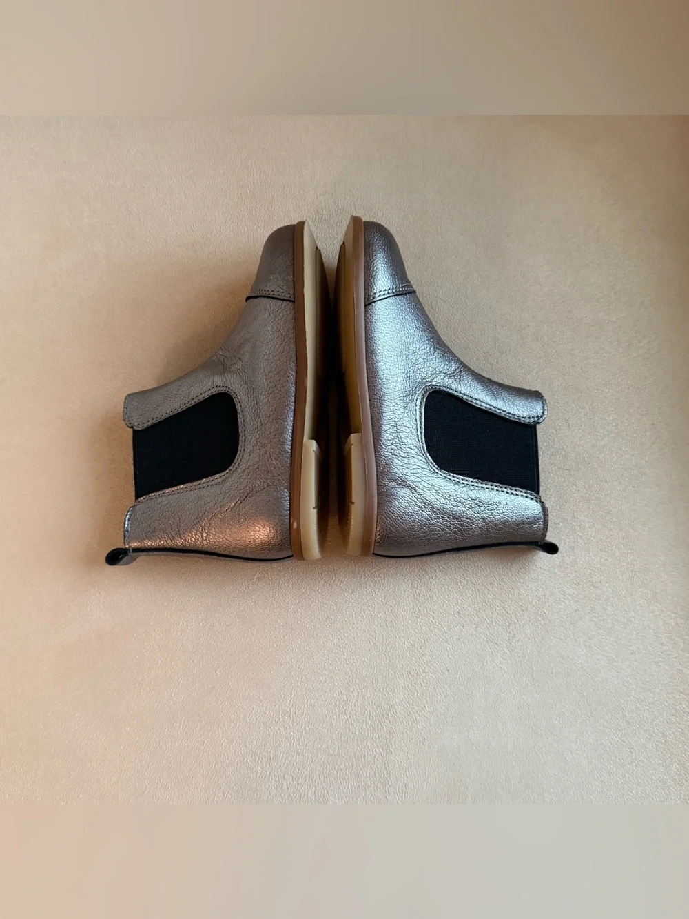 Patt'touch Mahe' Silver Leather Side Zip Ankle Boots | EU 23 | French Designer